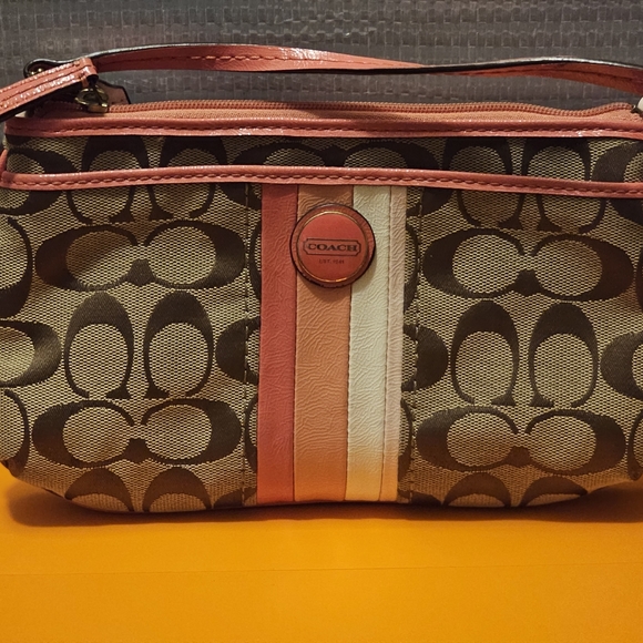Coach Tan & Orange Corner-Zip Signature Logo Canvas and leather Wristlet/clutch - Picture 4 of 4